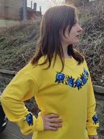 Прикольные футболки: Вишиванка Сині Квіти